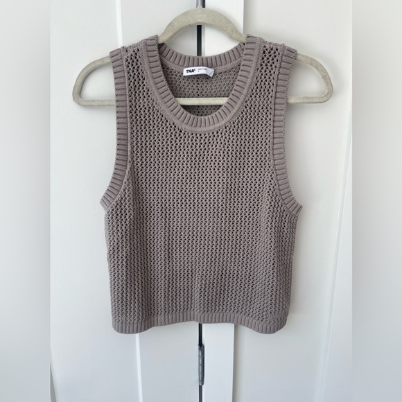 Aritzia TNA Docs top - Picture 2 of 5